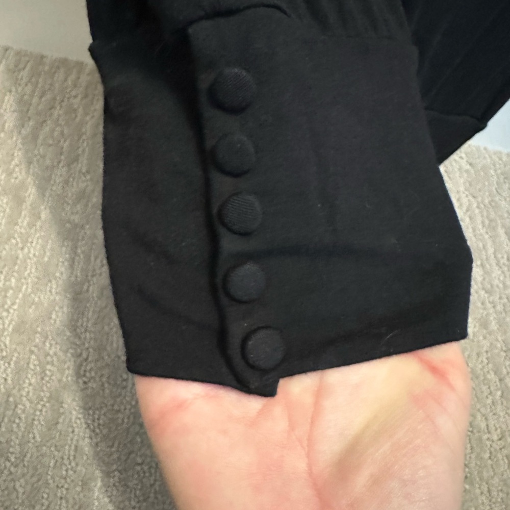 Kische Black Short Sleeve Top - Picture 5 of 5